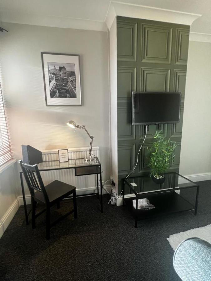 Matipa-Given Apartments Eastleigh Southampton Extérieur photo