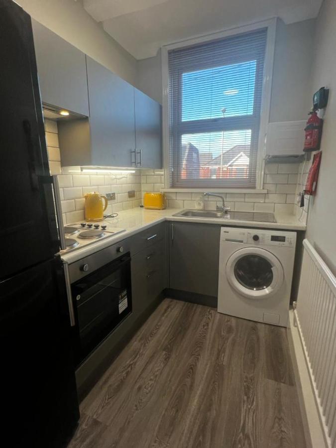 Matipa-Given Apartments Eastleigh Southampton Extérieur photo