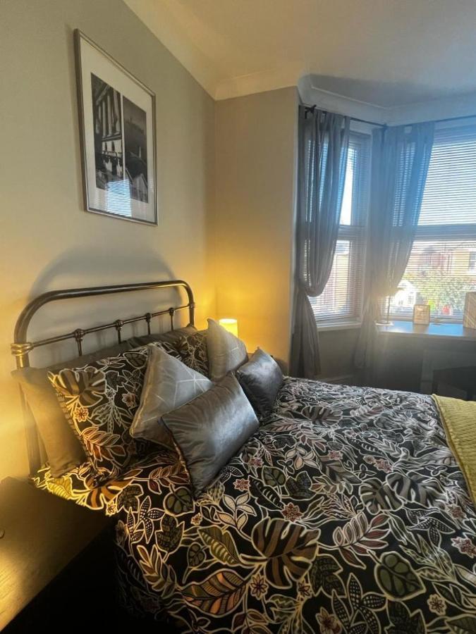 Matipa-Given Apartments Eastleigh Southampton Extérieur photo