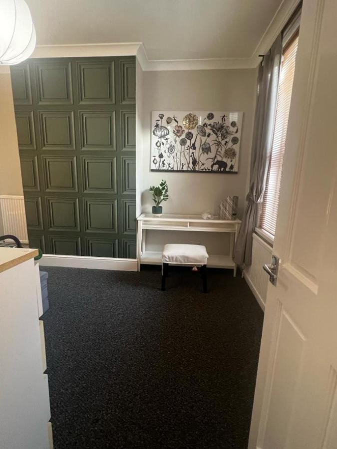 Matipa-Given Apartments Eastleigh Southampton Extérieur photo